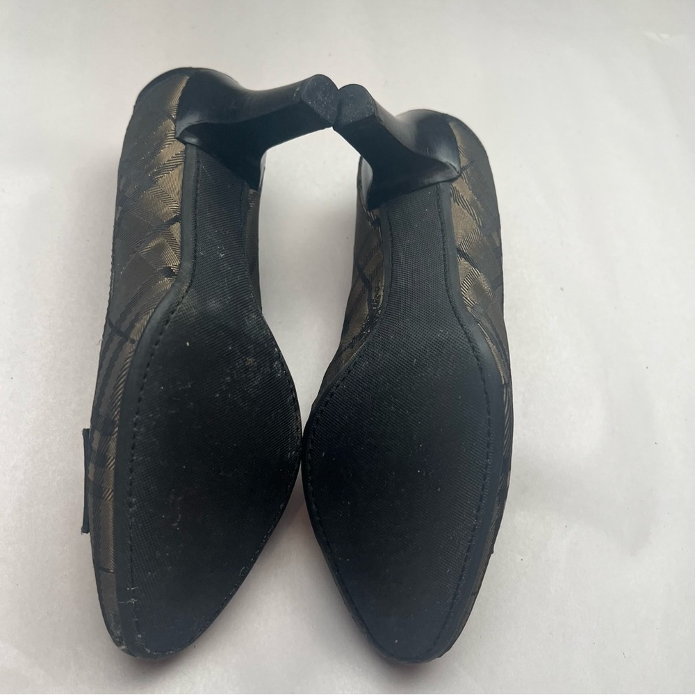 Burberry Smoked Nova Check Pumps Leather Canvas House Check Heels 37.5 7US - Picture 9 of 10